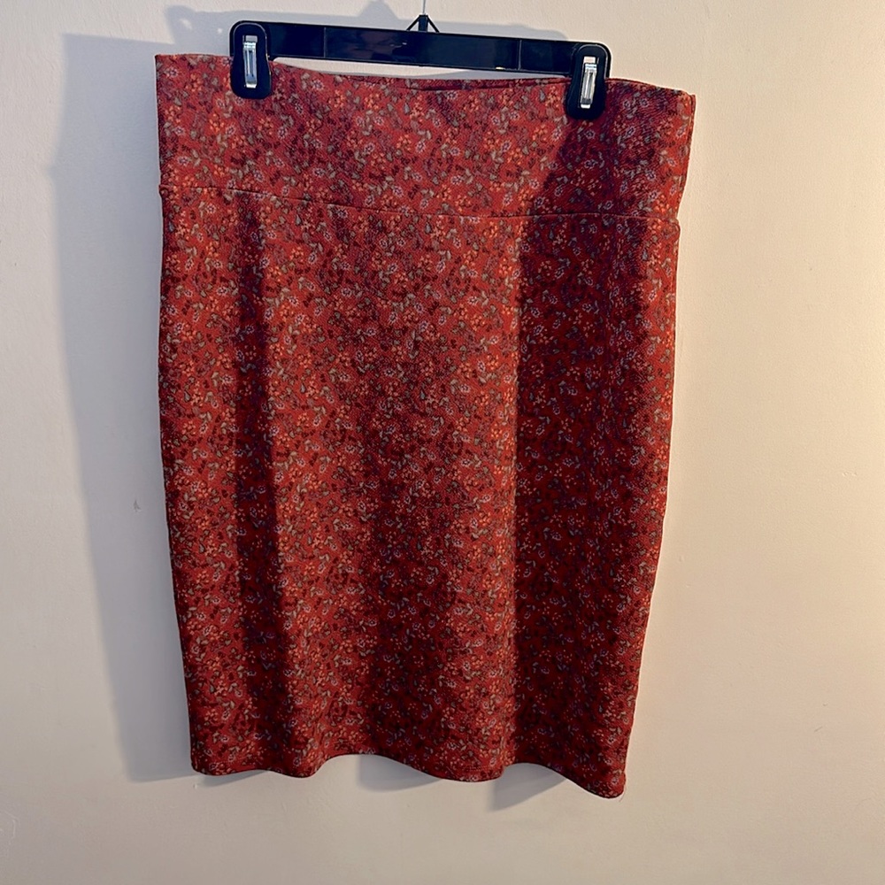 LulaRoe XL red floral stretch pencil skirt